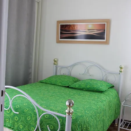 公寓 2 Pieces Calme Et Fonctionnel *