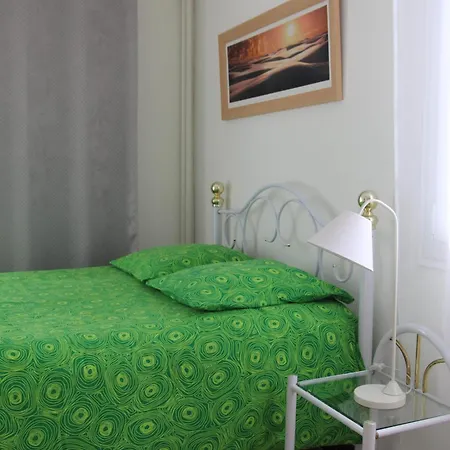 公寓 2 Pieces Calme Et Fonctionnel 滨海卡涅